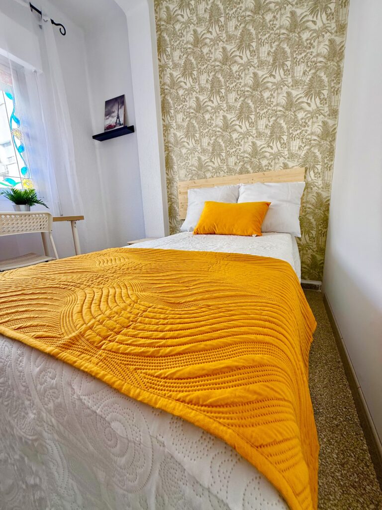 room for rent in huelva